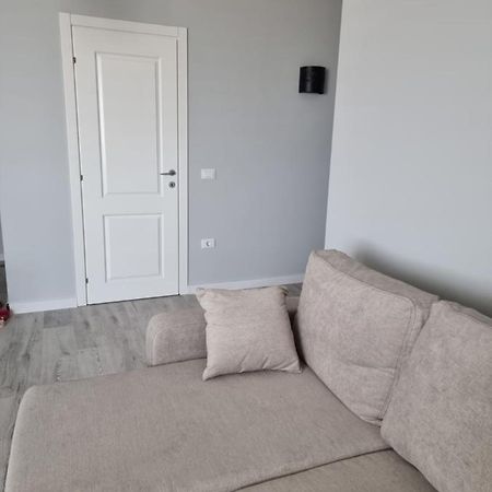 Apartament 2 Camere Eliberarii Constanţa Exteriör bild